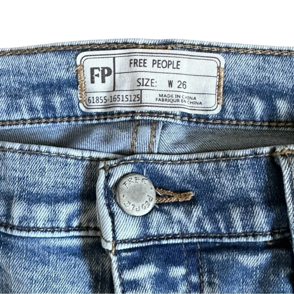 Free People Great Heights Skinny Jeans 26 Acid Wash Frayed Hem Stretch Ankle